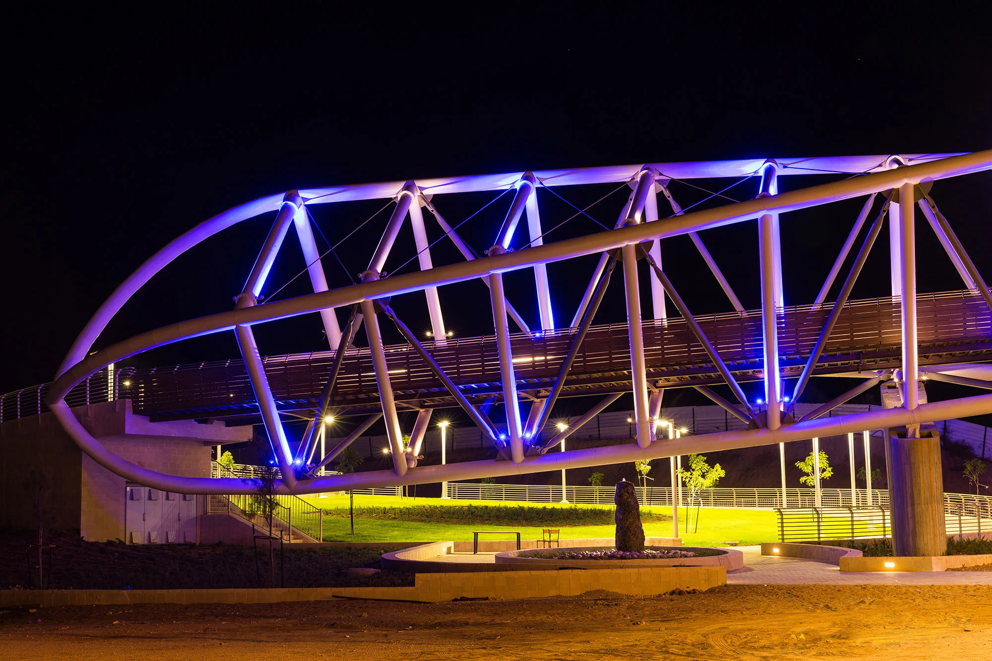 Hashmurot Bridge Netanya image 10