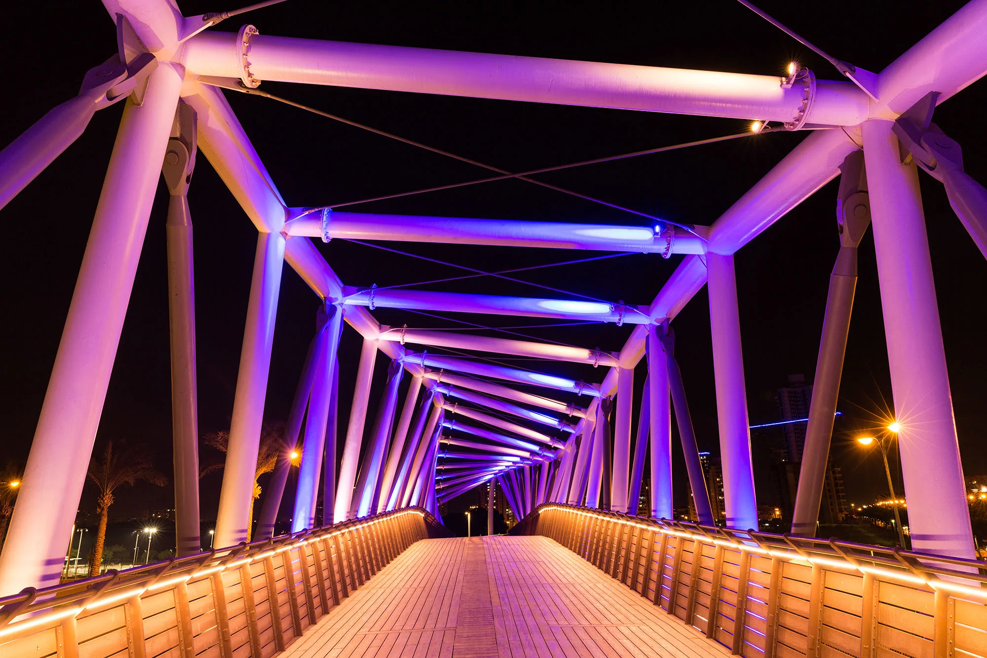 Hashmurot Bridge Netanya image 6