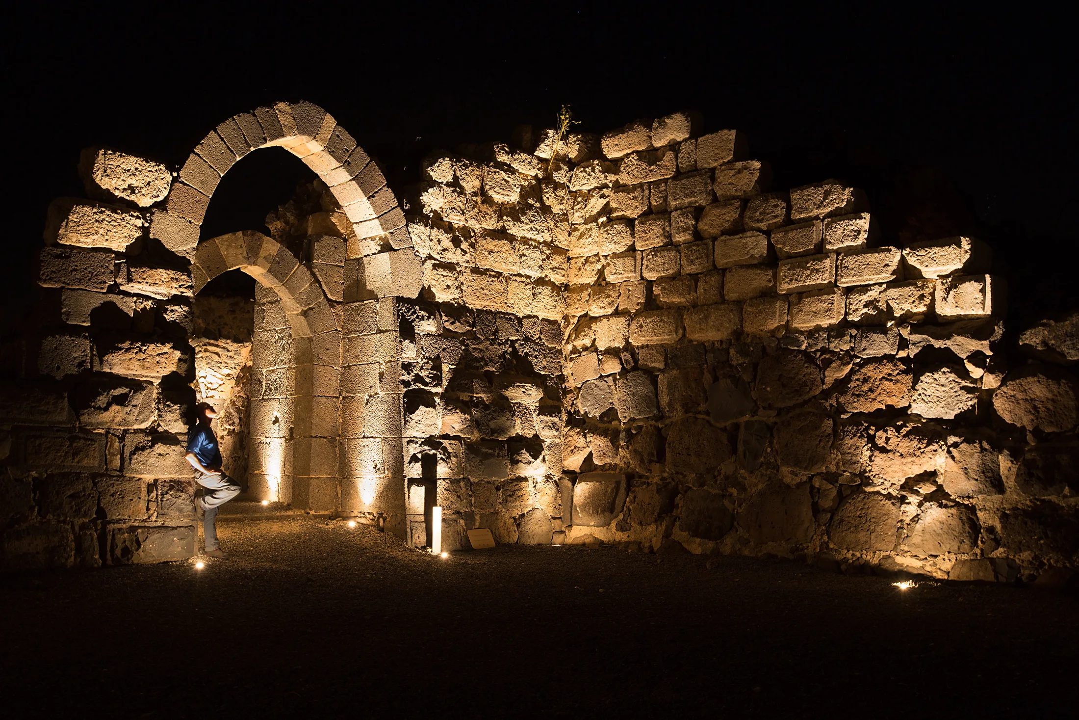 Heritage lighting at Belvoir Fortress