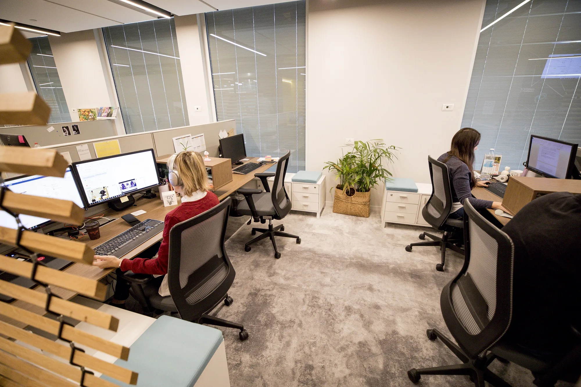 Individual workstation