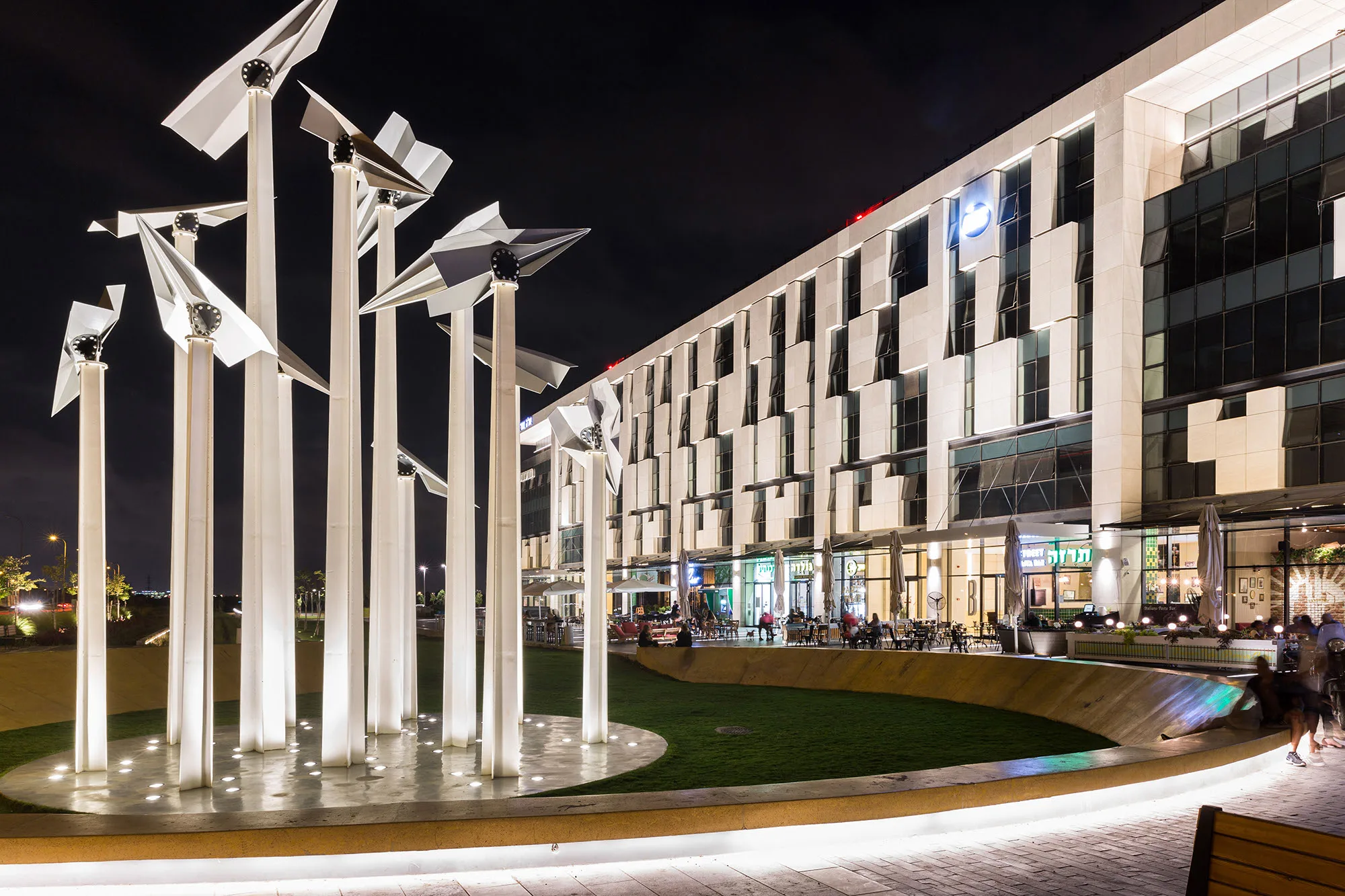 Commercial and office building in Or Yehuda