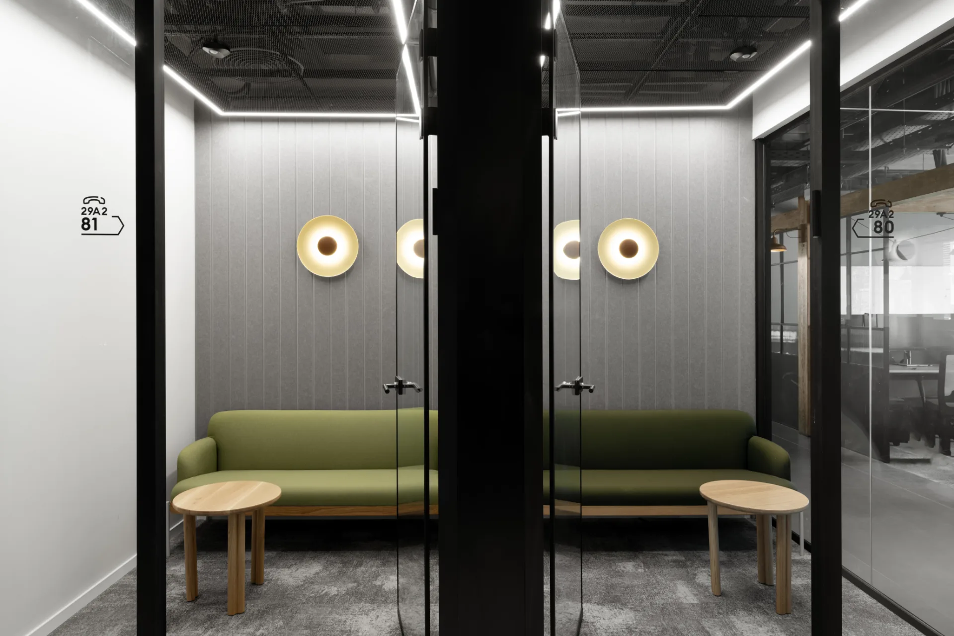 Focus pods with disc wall lights