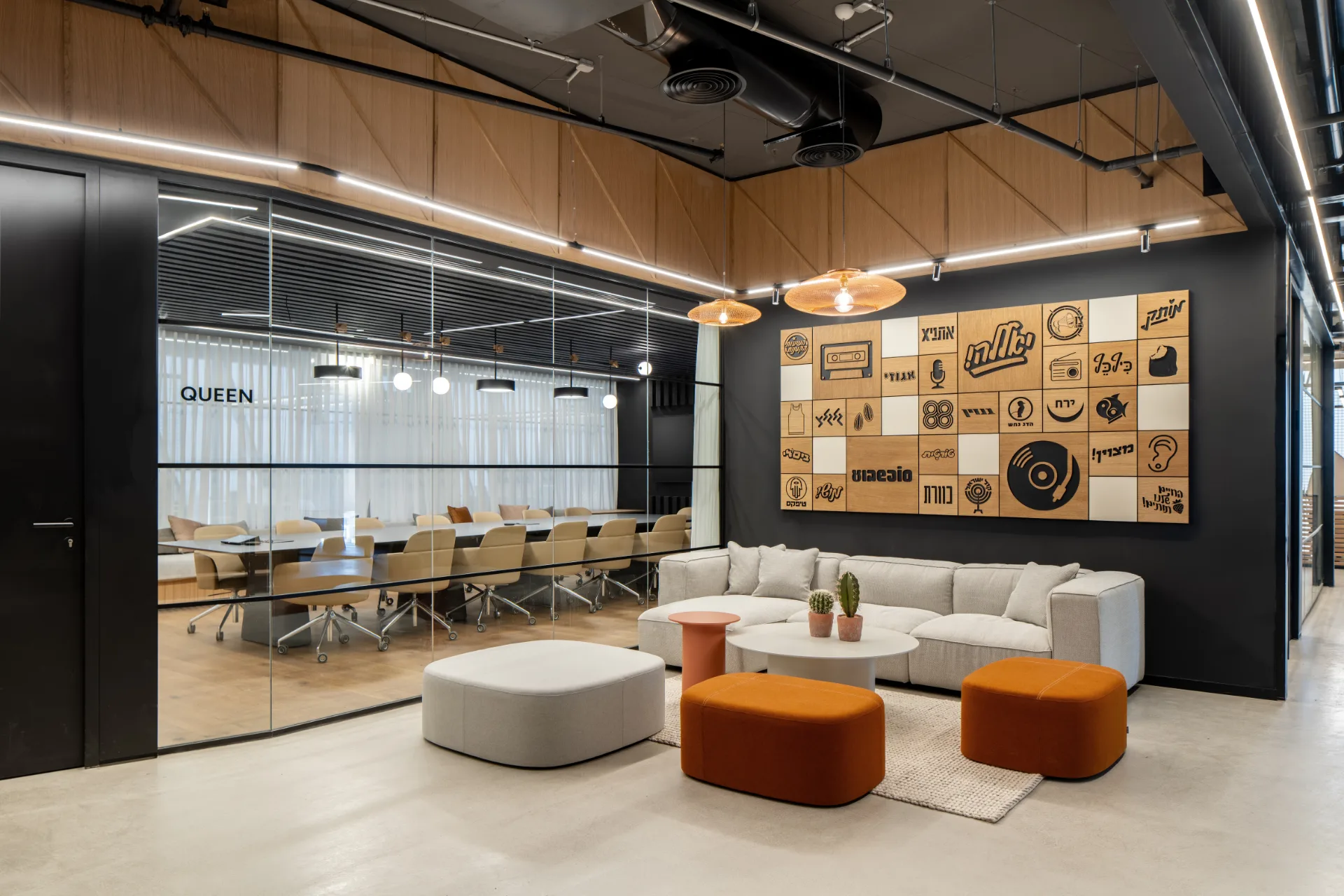 Glazed meeting room and lounge corner